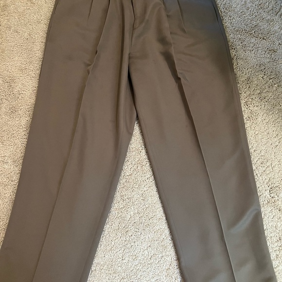 croft & barrow Other - Men's Croft & Borrow Classic Brown Pants